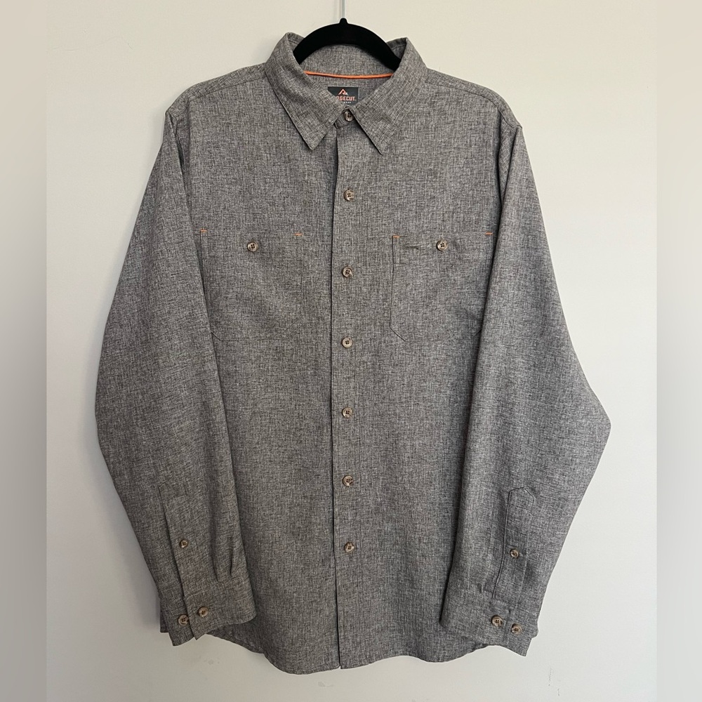 ⭐️ Ridgecut Toughwear Men's Gray Button-Up Shirt‎ Size M